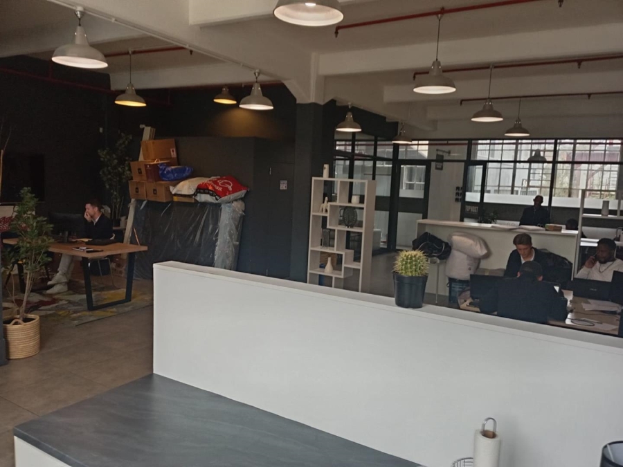 To Let Commercial Property for Rent in Woodstock Western Cape